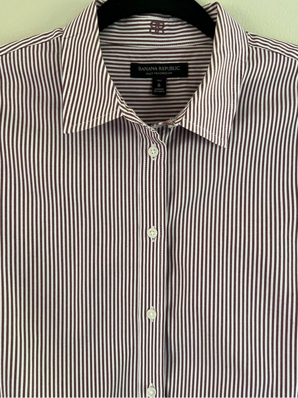 Women’s Banana Republic Fitted Button Down Size 6 Tall Dusty Rose Pinstripes